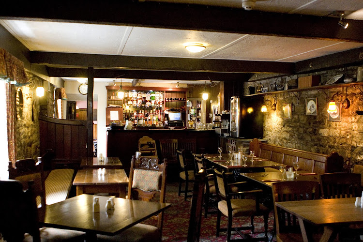 Fox & Pheasant Inn
