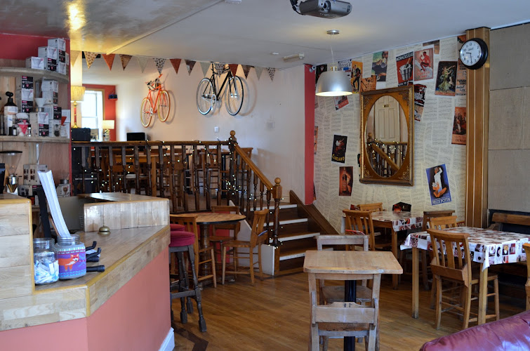 Foxes Cafe Lounge