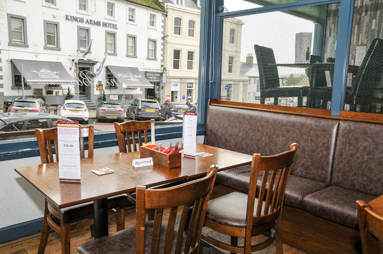 Foxtons Winebar & Restaurant