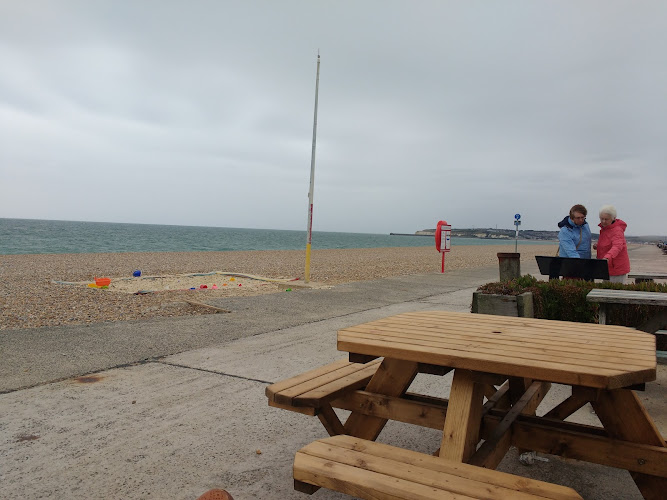 Frankies Beach Cafe — Seaford