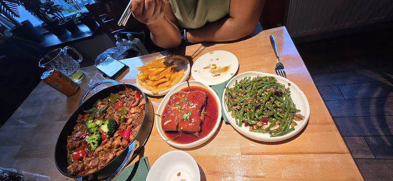 太鲜 Fresh feast Restaurant Cardiff