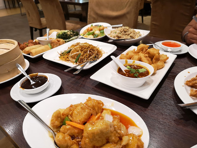 G-Woo Restaurant Bar Takeaway — Leeds