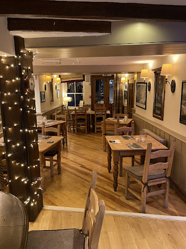 Garddfon Inn — Y Felinheli