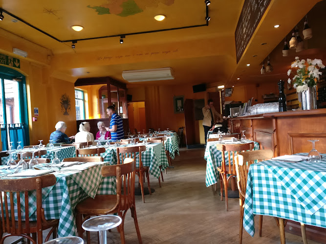 Gino's — Oxford