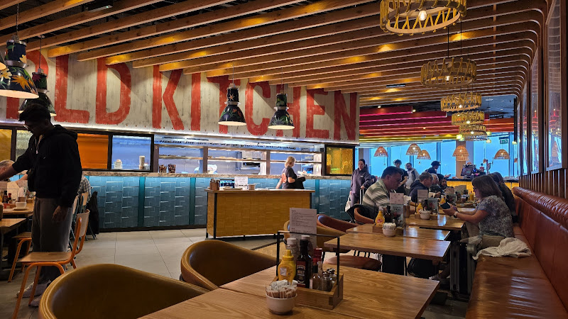 Giraffe - Manchester Airport T2 — Manchester