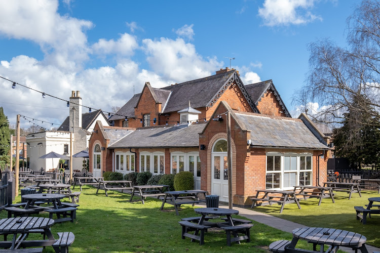 Glen Parva Manor