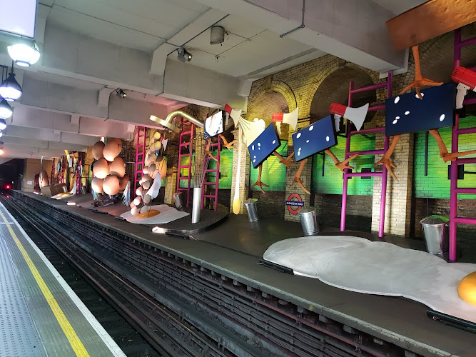 Gloucester Road station