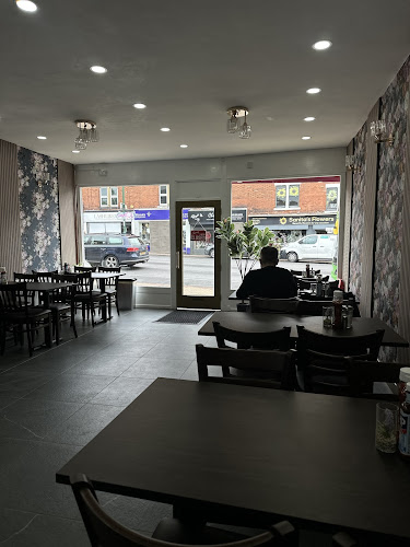 Golden Crown Café — Nottingham