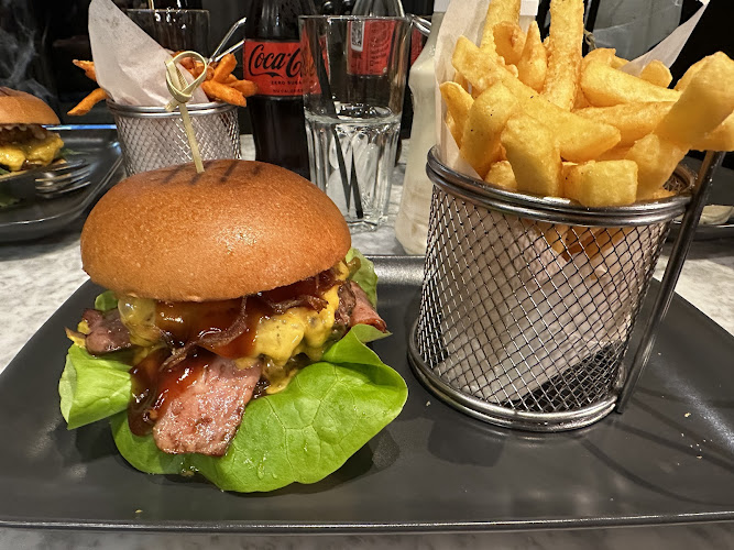 Gourmet Burger Club - Covent Garden