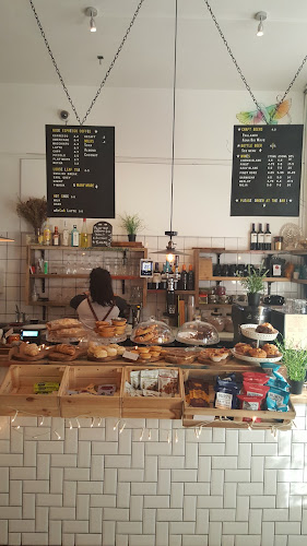 HALFCUP KINGS CROSS — London