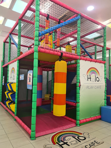 Halo Play Café — Uxbridge