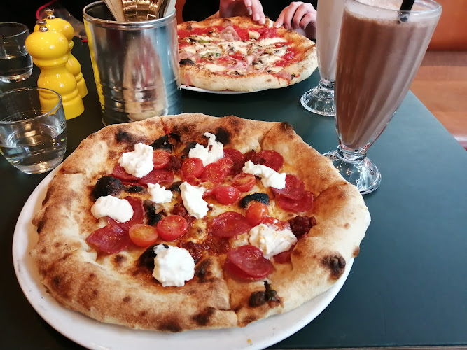 Happy Face Pizza King's Cross — Islington