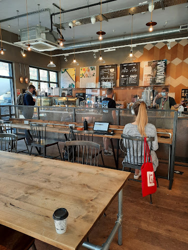 Harris + Hoole