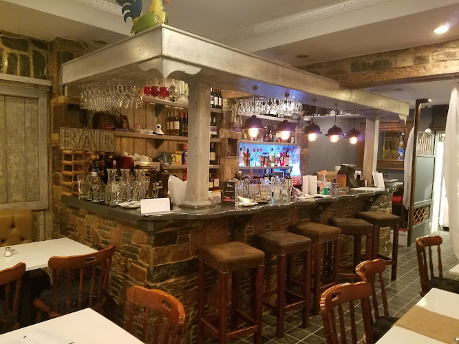 Hat Bistro
