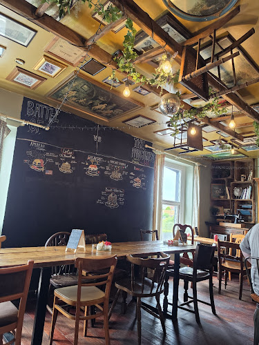 Haystack Cafe — Swansea