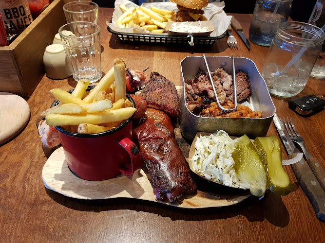 Hickory's Smokehouse Burton Green