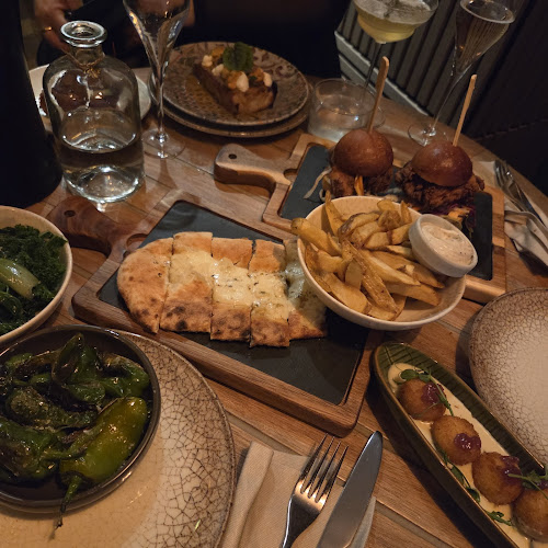 Hive & Honey Bar — Leicester