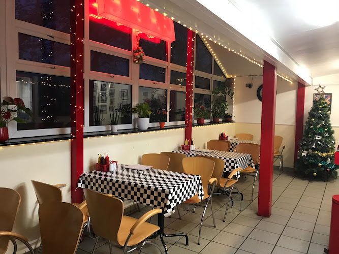 Hog's Back Cafe — Farnham