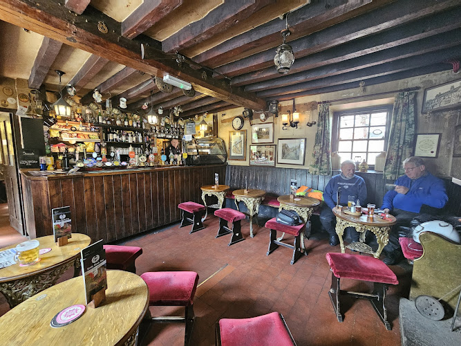 Holly Bush Inn — Belper