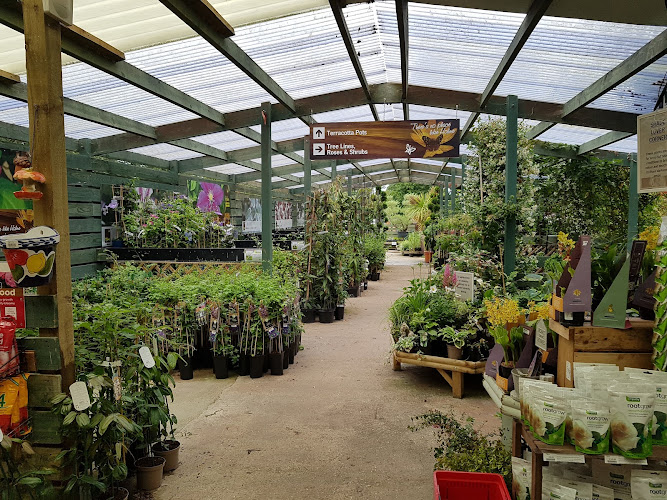Holme for Gardens