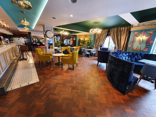 House of Eve Cocktail Lounge & Yeung Sing, Bingham