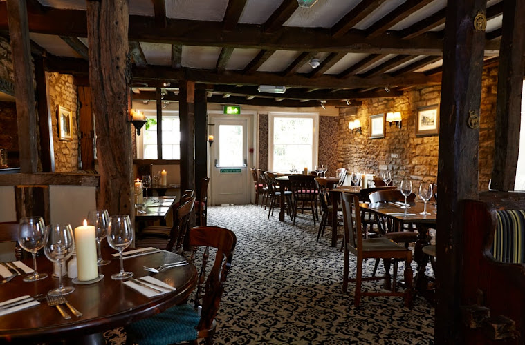 Hunters Hall Inn Kingscote