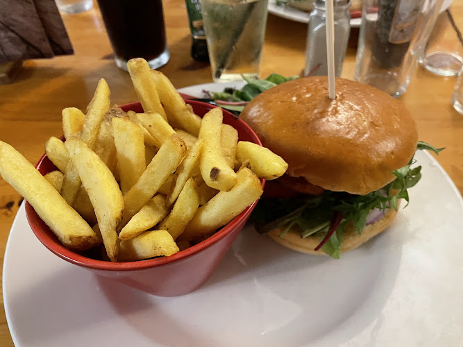 Hunters Lodge Pub