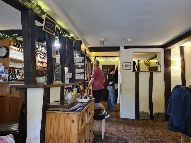 Huntsman & Hounds PH — Halesworth
