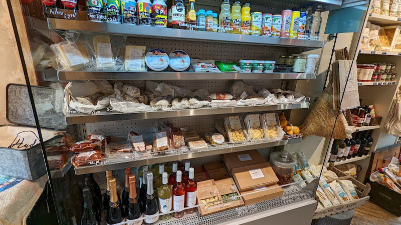 Hyde Farm Café
