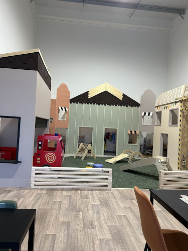 Imagination Avenue Play Café