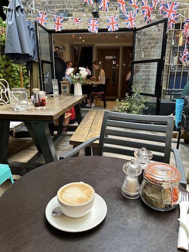 Iris — London