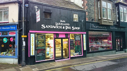 Jan's Lakeland Sandwich Shop