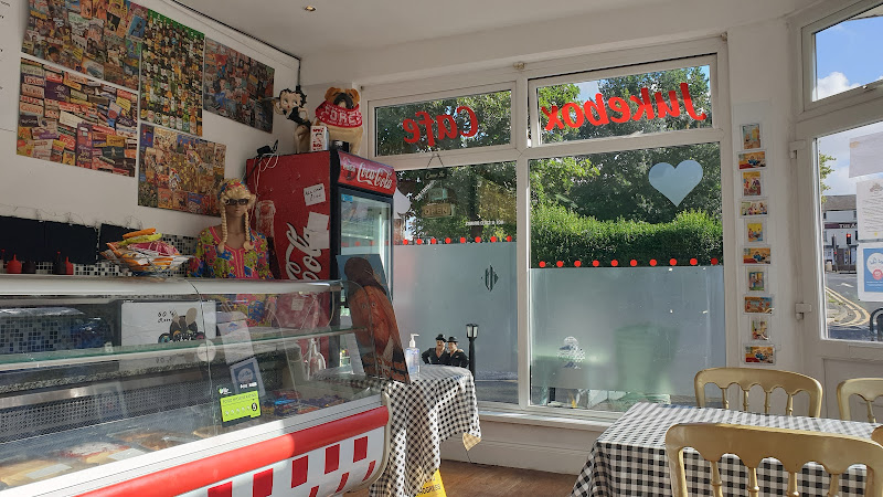 Jukebox Cafe