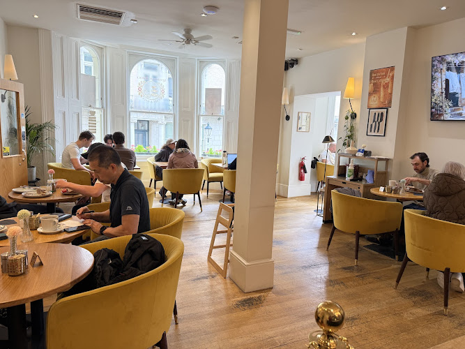 Kensington terrace cafe — London