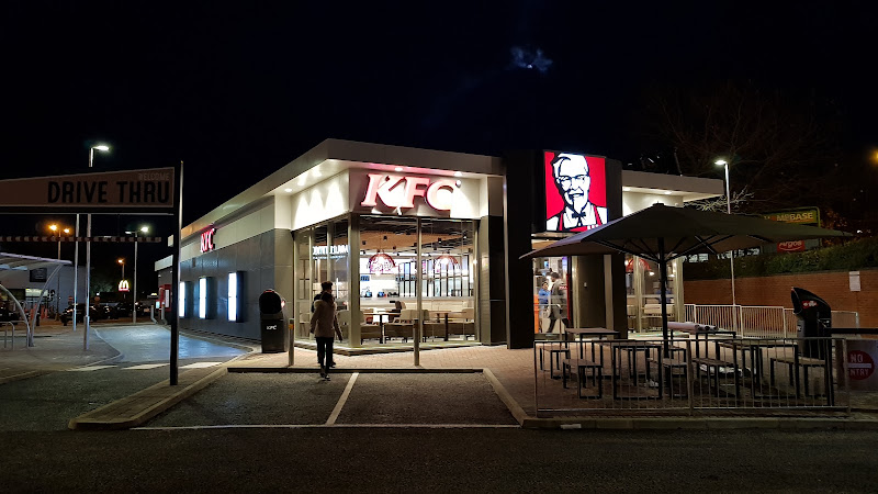 KFC Reading - Forbury Retail Park — Reading