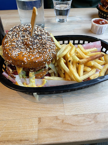 Kong's chicken shop — Manchester