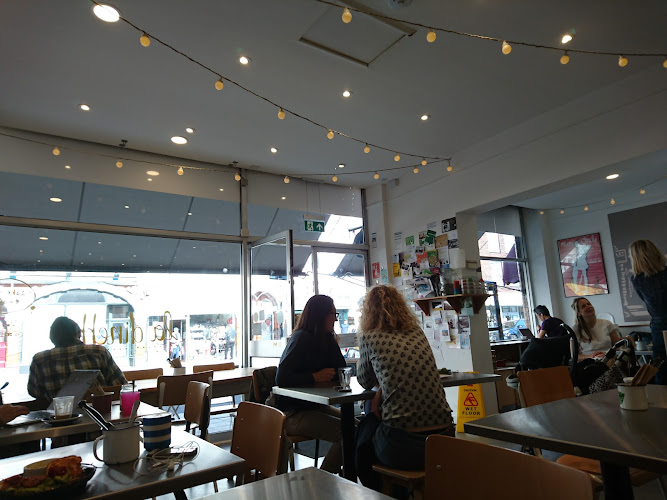 La Dinette - Muswell Hill Café