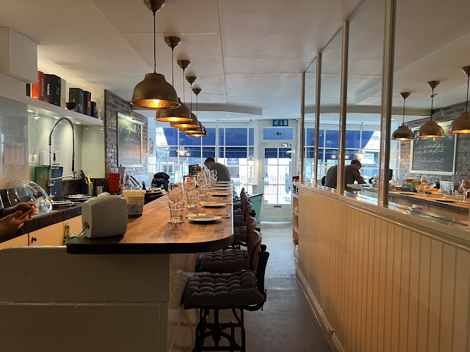 "La Petite Poissonnerie" Oyster Seafood Bar & Fishmonger