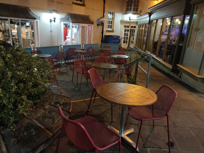 Las Iguanas - Bath