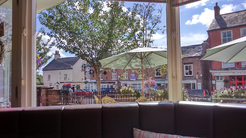 Latte Da — Tarporley