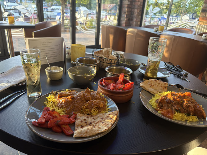 Laziza Indian Bar & Restaurant — Lincoln