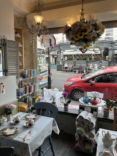 Leman Tea Room