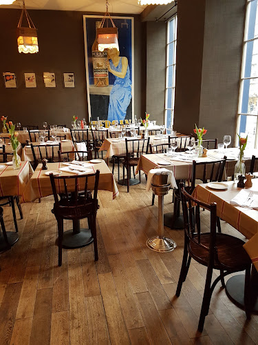 L'Escargot Bleu Restaurant and Wine Bar