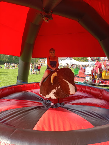 Looney Tunes Mobile Disco and photobooth — Aberdare