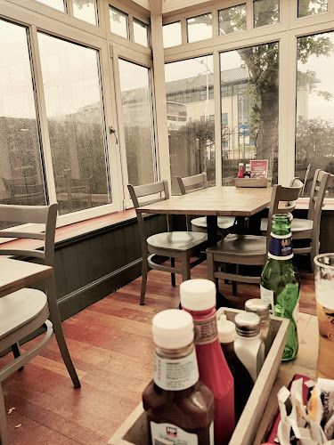 Lorimers Family Restaurant