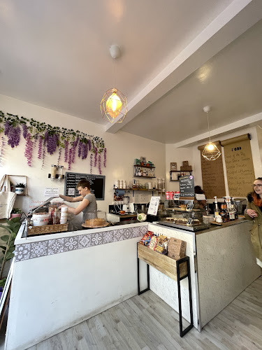 Love, Peace and Coffee — Edinburgh