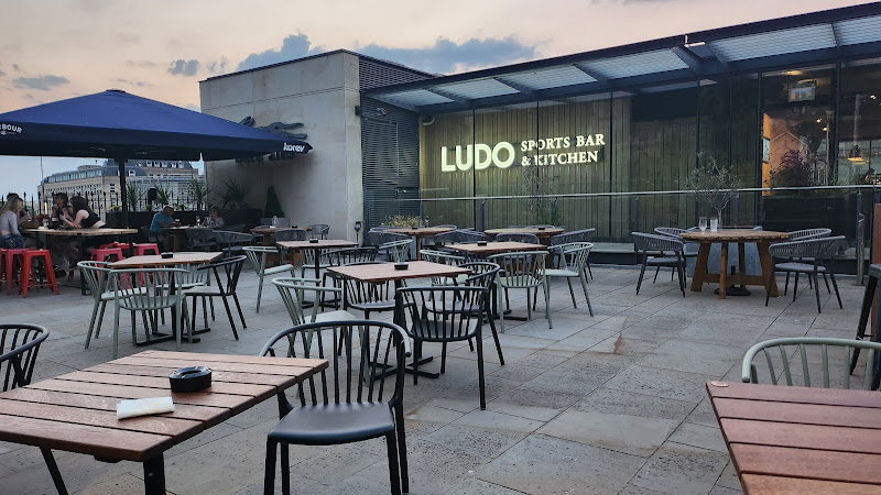 Ludo — Bath