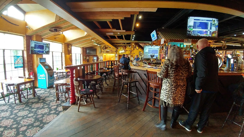 Magpie & Stump Bar & Restaurant — Rhyl