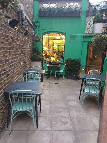 Mali Vegan Thai — Earl's Court