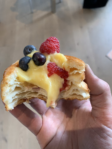 Manna Dew — London